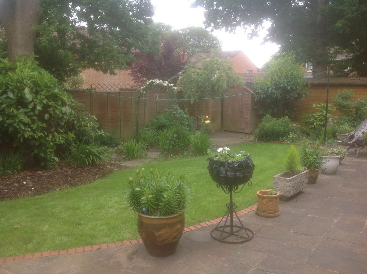 Oak Tree House Bed & Breakfast Waterlooville Exterior photo